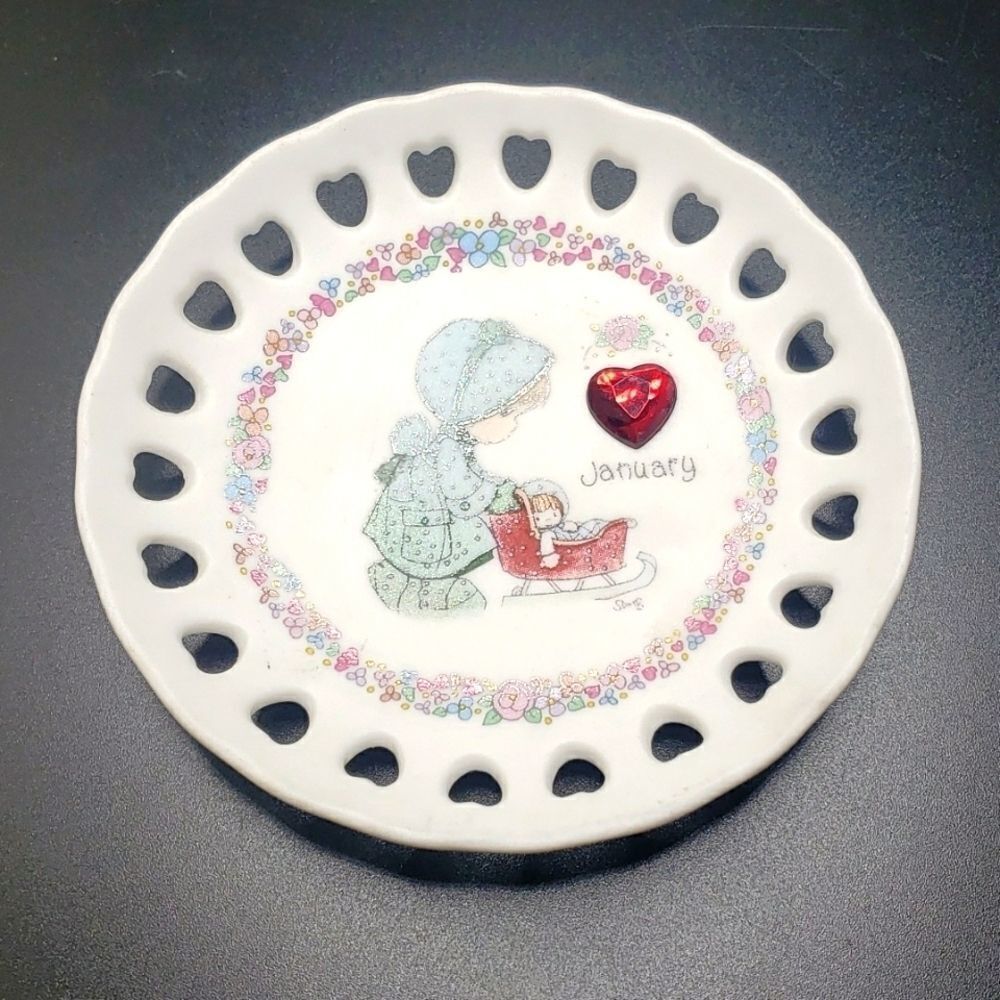 Vintage Precious Moments January Birthday Plate